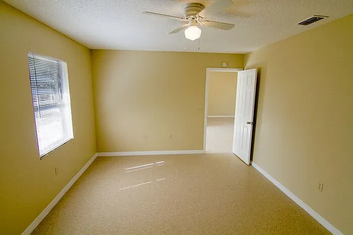 3224 Chamberlain St — Photo 3