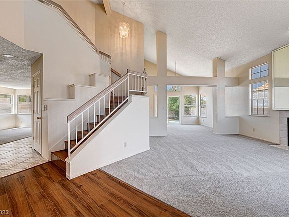 3rd image of 8220 Dolphin Bay Ct