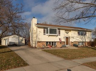 415 17 1/2 St SE, Rochester, MN 55904