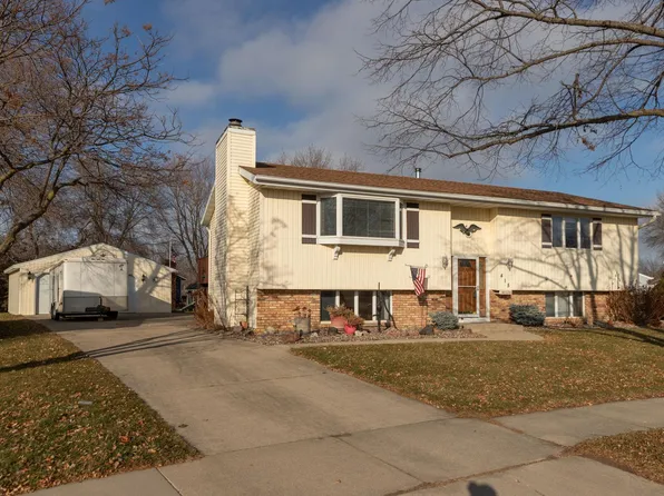 415 17 1/2 St SE, Rochester, MN 55904