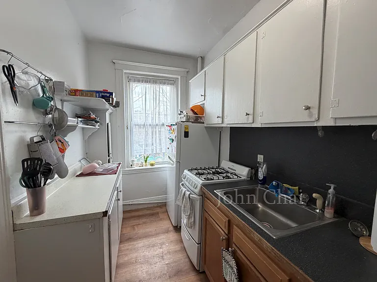 9 Egremont Rd #10 — Photo 27
