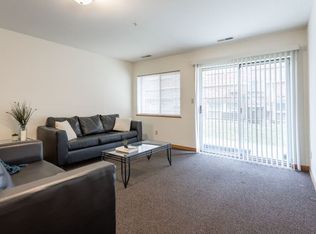 905 Springfield Ave #7, Urbana, IL 61801