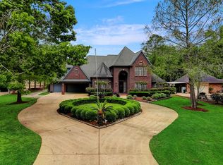 920 Falling Leaf Dr, Friendswood, TX 77546
