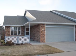 30 Brentwood Ct, Scottsbluff, NE 69361