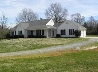 810 Bishops Branch Rd, Central, SC 29630