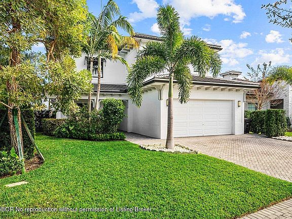 4th image of 3019 Gin Berry Way