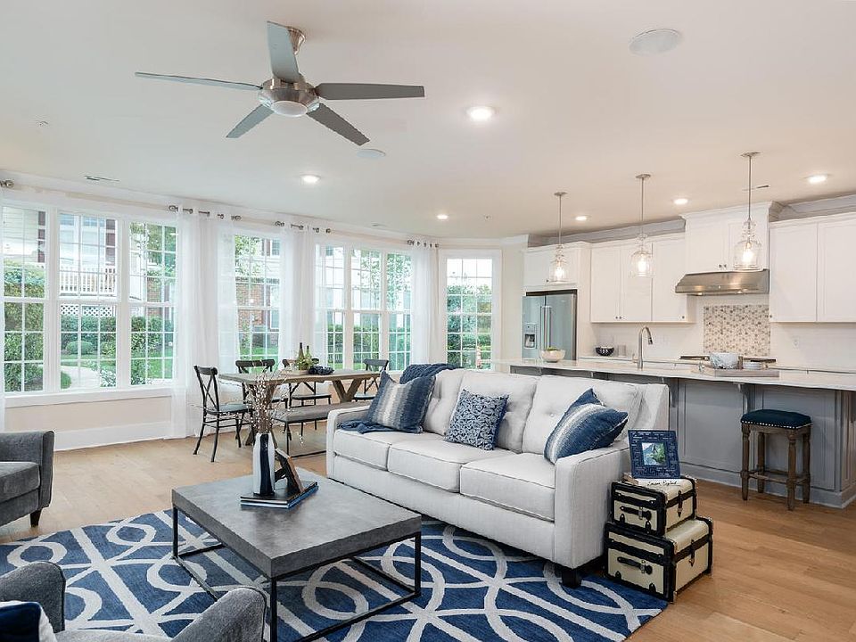 Open Concept with Wall of Windows