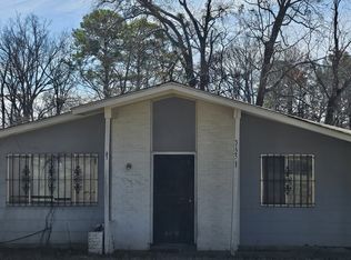 3125 Burch St, Jackson, MS 39209