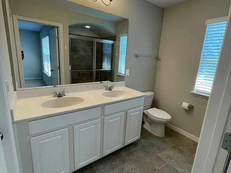 207 Wentworth Grande Dr — Photo 25