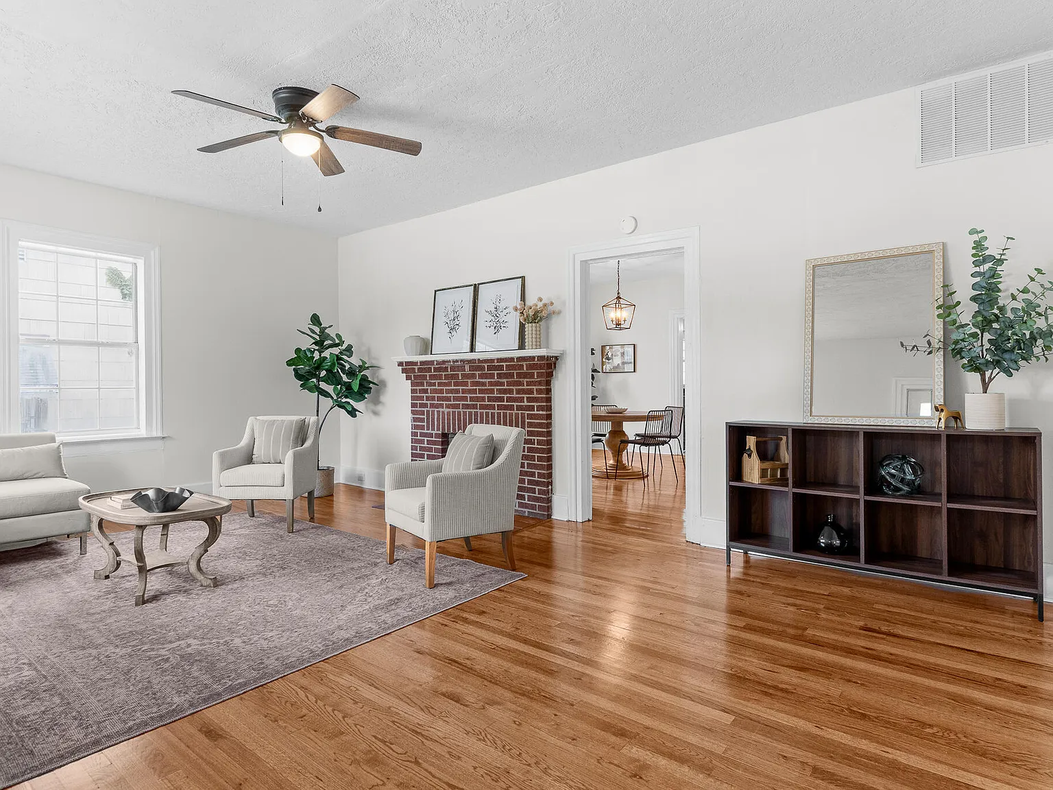 2 bed, 2.0 bath, 1225 sqft, $1,780 — Photo 3