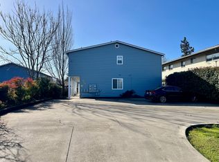 824 Bennett Ave APT D, Medford, OR 97504