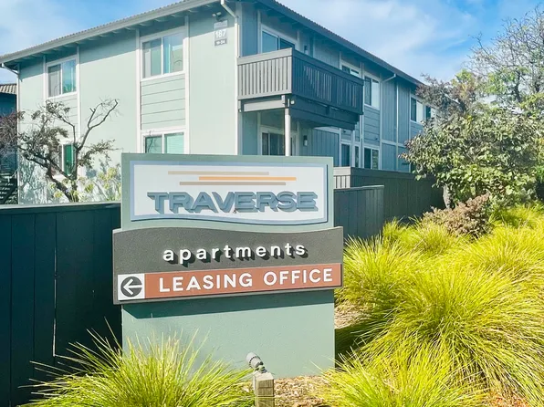 Traverse Apartments
