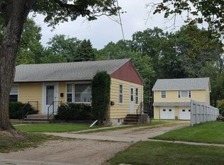 511 Spring St, Lake Geneva, WI 53147