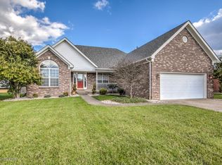 4503 Chenwood Ln, Jeffersontown, KY 40299