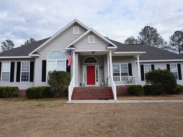 44 Belmont Dr, Camden, SC 29020