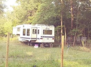 114 N Oak Ln, Shepherd, TX 77371