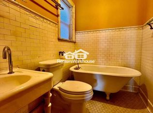 669 17th St #667, Des Moines, IA 50314