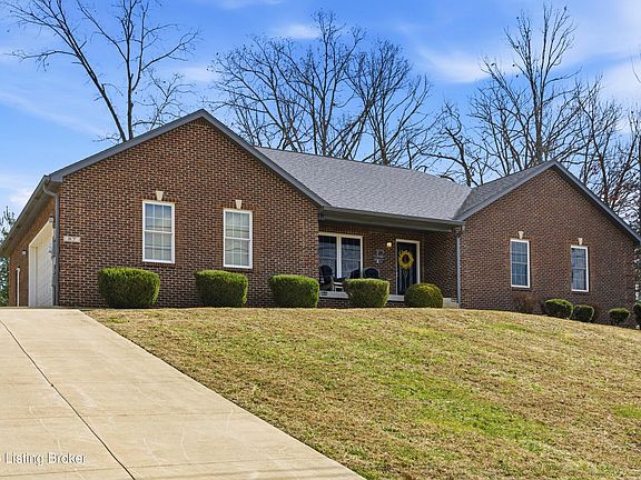 2nd image of 87 Glenn Eagle Rd