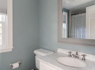 7 Bernard Rd, Wellesley, MA 02481