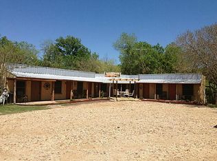 100 N Parkway Dr, Alvarado, TX 76009