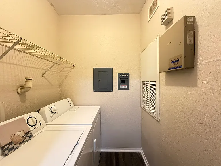 3319 S Kirkman Rd #311 — Photo 23