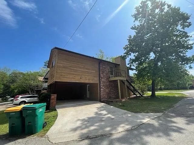 2 Thunderbird Dr #A — Photo 23