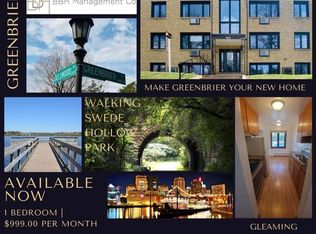 658 Greenbrier St, Saint Paul, MN 55106