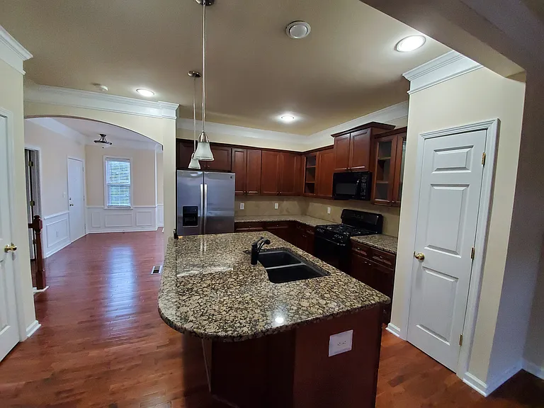 6083 Joybrook Rd — Photo 6