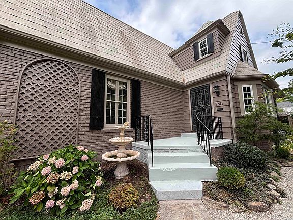 5th image of 2611 Terrace Rd