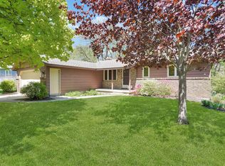 6125 Del Cano Dr SE, Grand Rapids, MI 49546