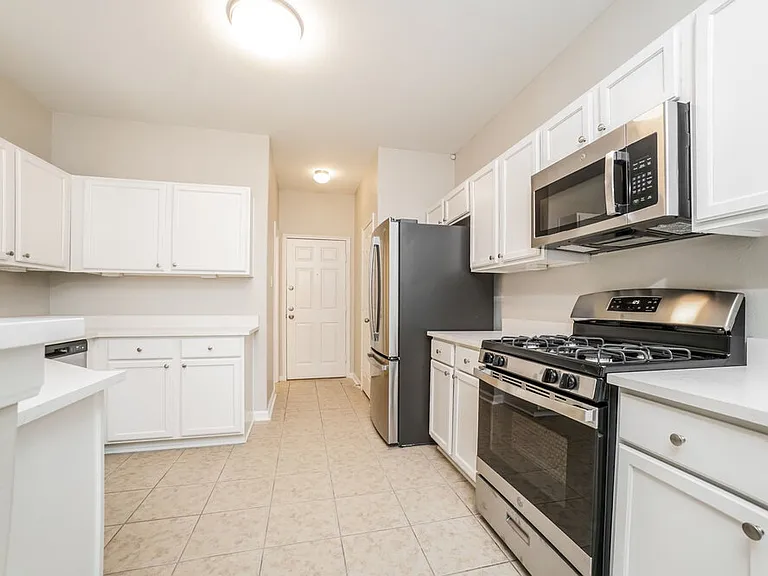 13034 Rose Landing Dr — Photo 8
