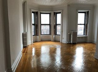 240 Garfield Pl #2F, Brooklyn, NY 11215