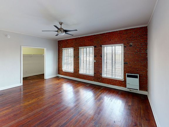 5th image of 3835 W 8th St #408