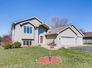 15312 Linnet St NW, Andover, MN 55304