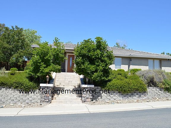 2nd image of 2044 Bailey Cir