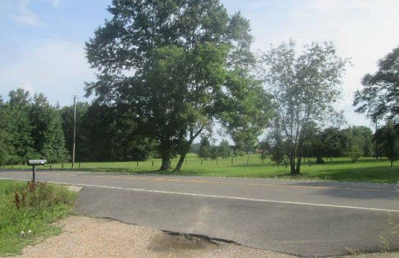 2nd image of 7938 Highway 5