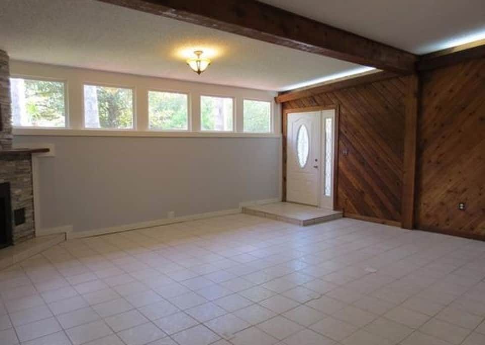 1st image of 610 Courtney Dr