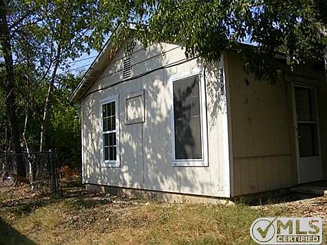 2nd image of 3010 NW 24th St
