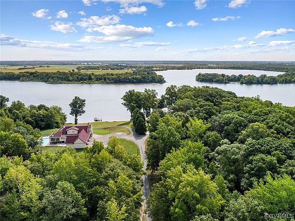 4th image of 11649 Riverboat Dr