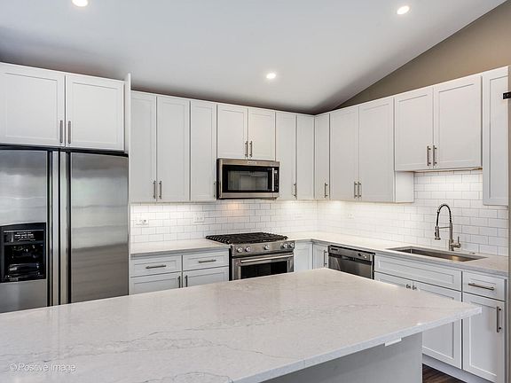 3rd image of 9246 W Stanford Ct