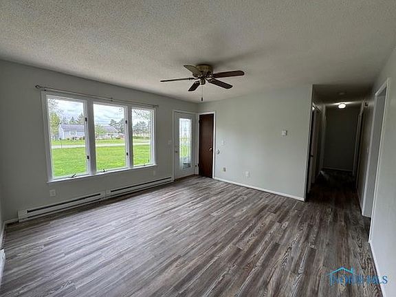 4th image of 12083 Township Road 77