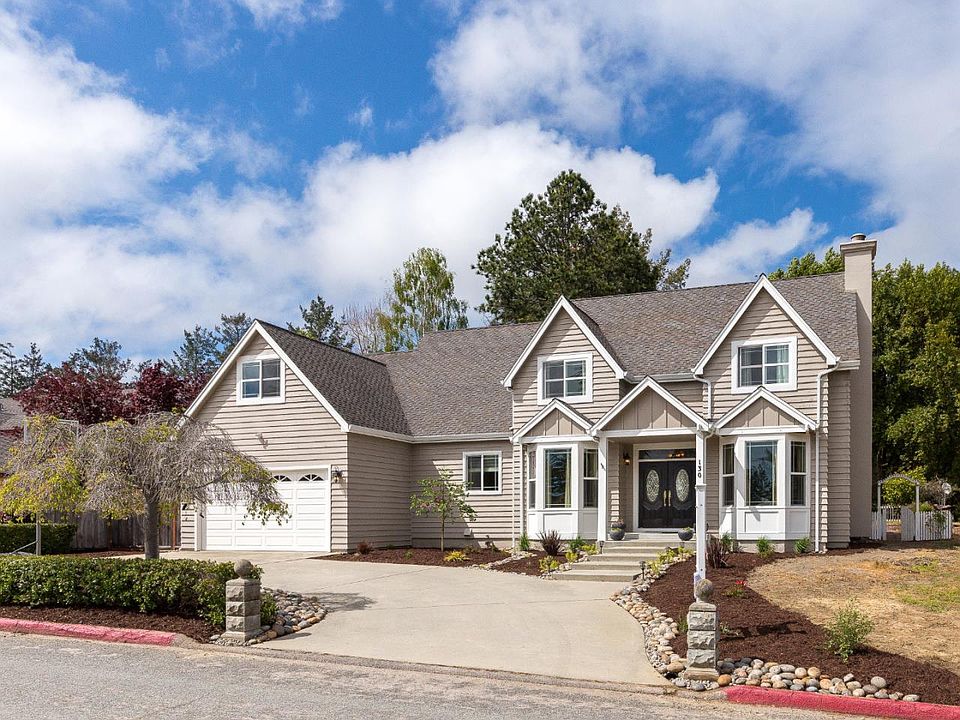 1st image of 130 Brook Knoll Dr