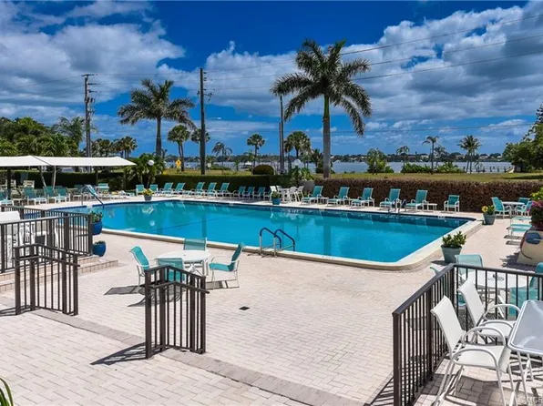 1800 SE Saint Lucie Blvd APT 7-204, Stuart, FL 34996