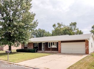 103 Sedgwick Pl, Haven, KS 67543