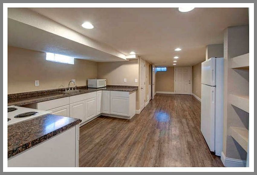 1st image of 3211 N Glencoe St #2115056