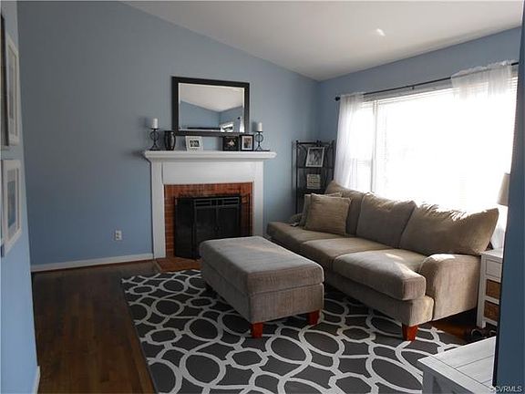 2nd image of 7493 Old Grove Gln