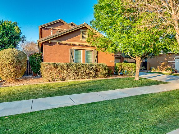 3rd image of 3464 E Sierra Madre Ave