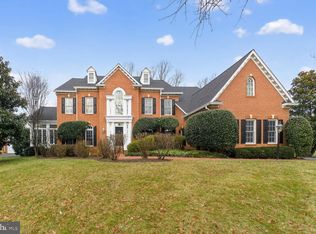 11588 Cedar Chase Rd, Herndon, VA 20170