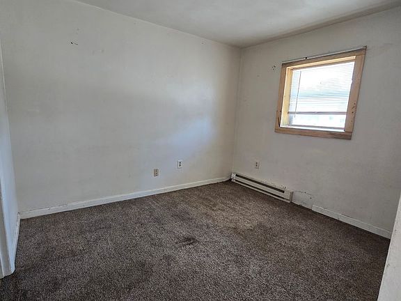 5th image of 123 Nancy Ave #213