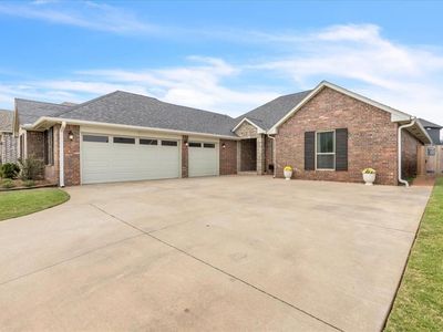10809 Mountain Fork Dr, Yukon, OK, 73099